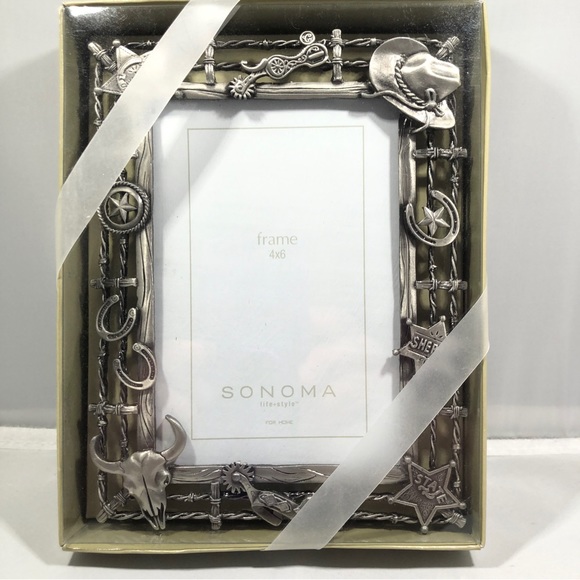 COWBOY WESTERN METAL PHOTO FRAME. Holds a 4” x 6” photo. - Picture 8 of 11